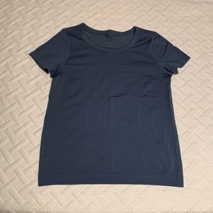 Lululemon Swiftly Tee Breeze